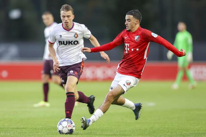 最终被少一 最终被少一