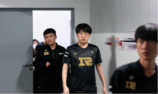 刘浩帆担任 刘浩帆担任