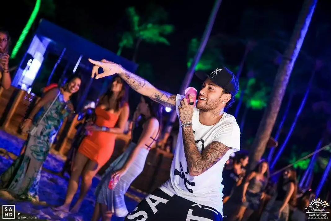 也能用蔚 也能用蔚